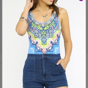 Geometric scoop neck body suit